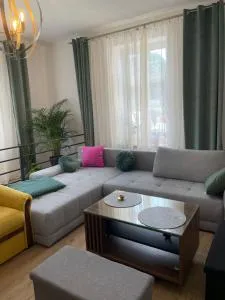 Kłodzka 30 - Radochów