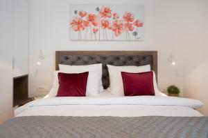 Design Park Residence - StayFLOK 