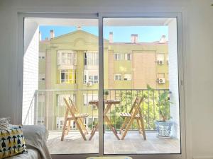 3 habitaciones, terraza y a 200 metros de la playa