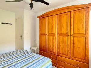 3 habitaciones, terraza y a 200 metros de la playa