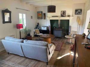 Maisons de vacances Maison typique en lisiere de foret au calme : photos des chambres