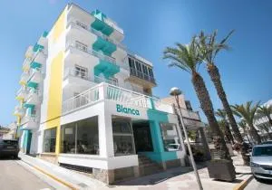 Hostal Blanca - 坎皮卡福特