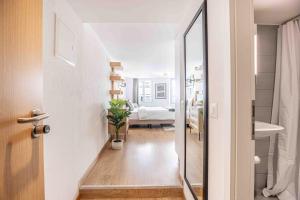 Saint Laurent 33-35 by Homenhancement