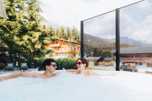 Luxury Apart Sailers