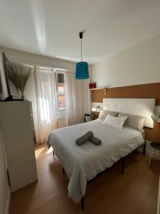 Viana Urban Apartment , Cozy 2BR Near Old Town