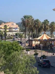 Au cœur de Cavalaire sur mer - 卡瓦利耶雷