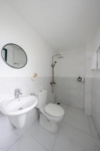 Hanoi Opera Homestay - 2 mins to Hoan Kiem Lake, Cozy, Delicate, 4 BRs, 24-36 m2