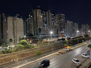 Suite privativa 3 hospedes ap compartilhado Aguas claras estacao arniqueira