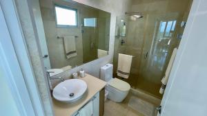 Apartment with Spectacular Ocean Jungle Views