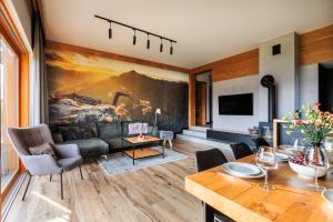 Apartament z Prywatną Sauną - 10 Jezioro Czorsztyńskie - by Upstairs