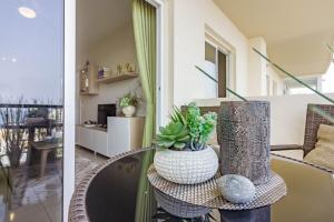 1BDR EL DORADO Ocean View Las Americas