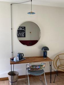 Appart'hotels Casa Bauxells : Chambre Double - Vue sur Jardin