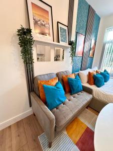 Newly Renovated Luxury Studio in Harborne Lane by Queen Elizabeth Hospital R4