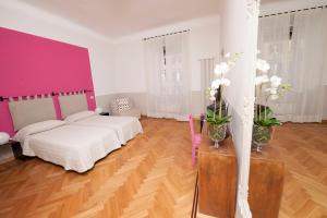 Florian Rooms Guest House