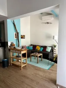 La Petite Maison Bleue - 卡斯特里