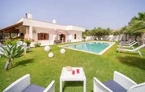 Stunning Home In Cinisi With Wifi - Cinisi