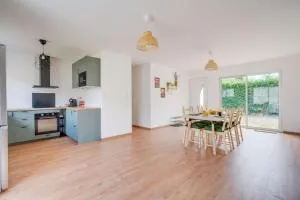 Maison neuve à proximité immédiate de St Emilion - Néac