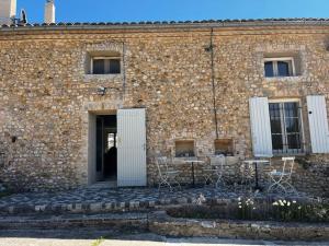 Appartements Dependance Valensole : photos des chambres