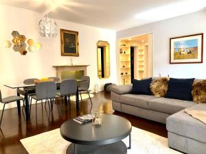Duomo area 2 bedroom Appartment Deluxe