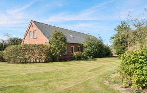 Six-Bedroom Holiday Home In Thyholm