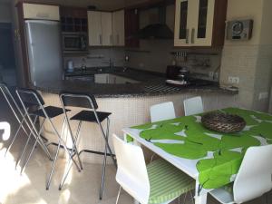 Three-Bedroom Apartment room in Skol Apartments Marbella