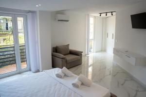 The City Charm Duplex