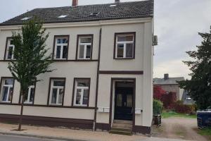 Gäste- und Monteurwohnung in Osterburg mit AC