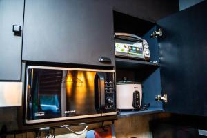 Azure Staycation by Solace Peak 1BR