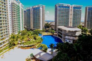 Azure Staycation by Solace Peak 2BR