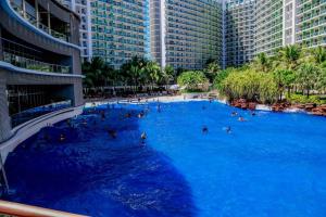 Azure Staycation by Solace Peak 2BR