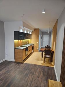 Moskat Apartments by Kondo Stays