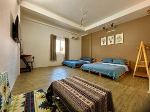 Phòng Bốn Người Có Phòng Tắm Riêng (Quadruple Room with Private Bathroom)