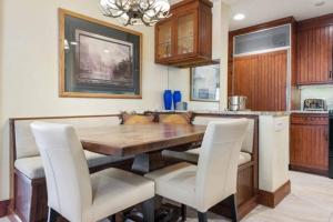 The Charter at Beaver Creek A210