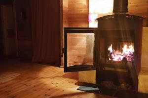Villas Les cigales magnifique maison en bois avec piscine : photos des chambres