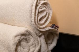 Infinity Suites triple room 211