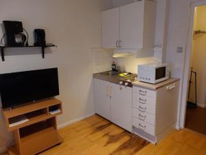 One room apartment close to nature and city