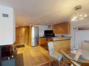 Apartment Haus Whymper Edward Suite by Interhome