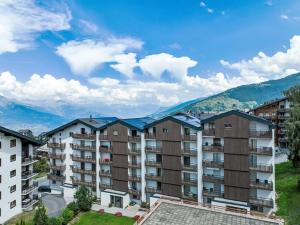 Apartment Genets 150 D by Interhome