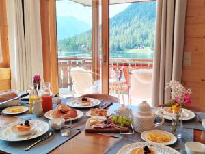 Apartment Les Mayens 3-2 by Interhome