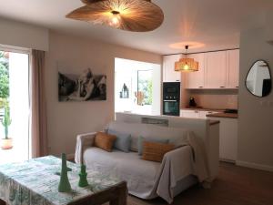 Holiday Home Le Clos du Mûrier by Interhome