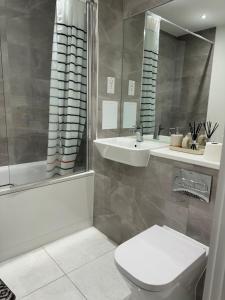 Stylish Luxury New Built Apartment