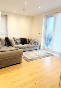 Stylish Luxury New Built Apartment