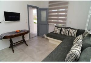 Galinis Heaven - Naxos Island