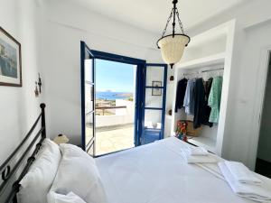 Aegean Paradise, Kythnos, Naousa