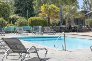 Brit Hotel Nantes Vigneux - L'Atlantel - Vue