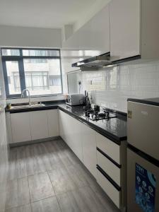 Hamdi Gurey Apartments