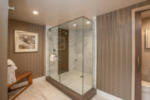 Signature Suite King - Adult Only 21+ (Willows Hotel) room in Viejas Casino & Resort