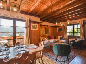 Grand Duplex en Chalet : 5 Ch, Sud, Skis aux Pieds, Navette Gratuite, 12 pers. - FR-1-685-39