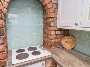 Bobbies Retreat, 20 High Street