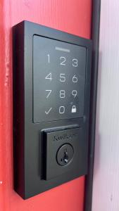 Midtown Outdoorsy Apartment